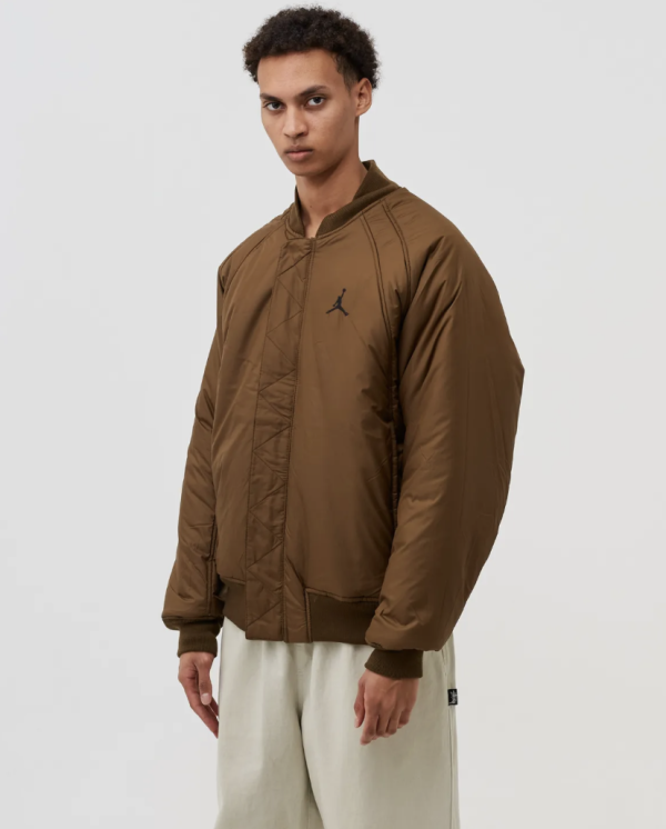 Бомбер Nike Jordan 2 in 1 Statement Essentials DQ7344-385 Olive